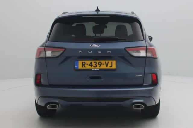 Ford Kuga (2021) thumbnail 6