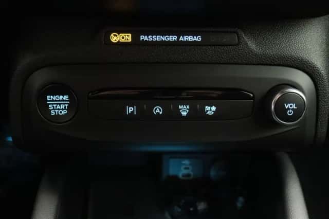 Ford Focus (2024) thumbnail 11