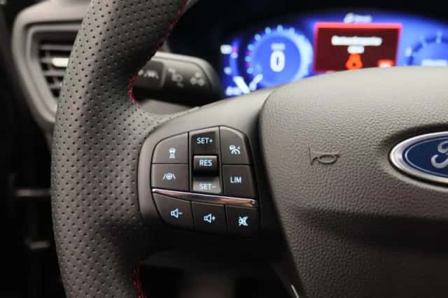 Ford Focus (2024) thumbnail 21