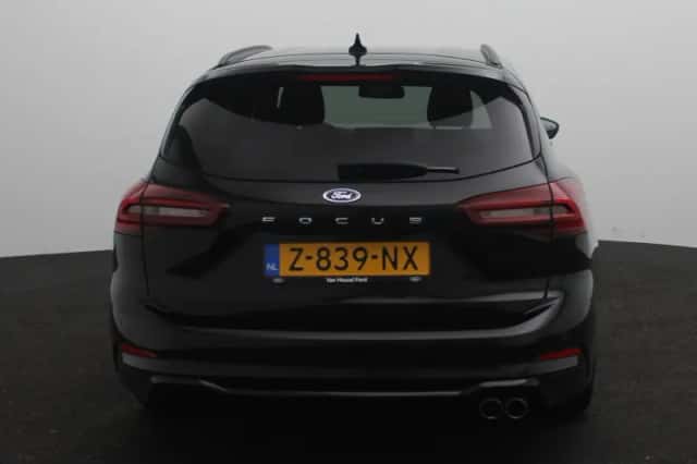 Ford Focus (2024) thumbnail 6