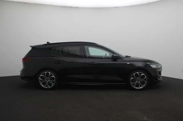 Ford Focus (2024) thumbnail 7