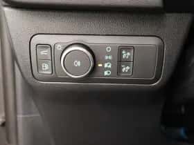 Ford Kuga thumbnail 22