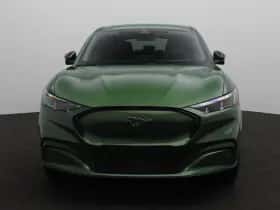 Ford Mustang Mach-E thumbnail 3