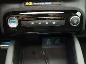 Ford Kuga thumbnail 11
