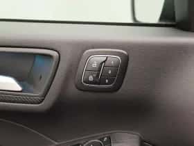 Ford Kuga thumbnail 25