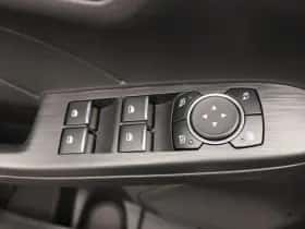 Ford Kuga thumbnail 26