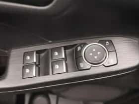 Ford Kuga thumbnail 24