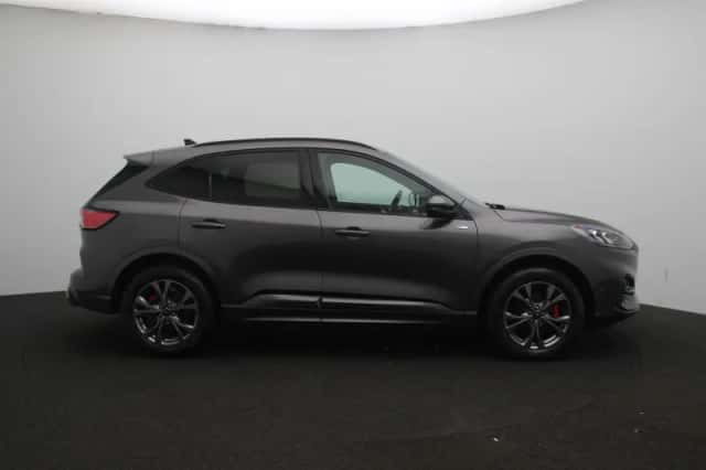 Ford Kuga (2022) thumbnail 6
