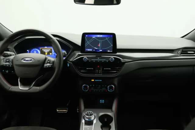 Ford Kuga (2022) thumbnail 7