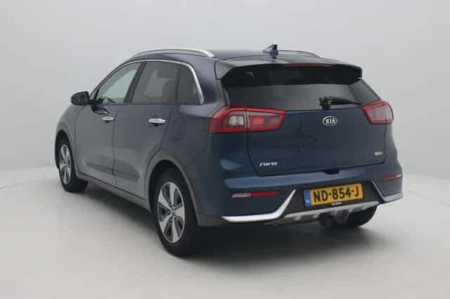 Kia Niro (2017) thumbnail 3