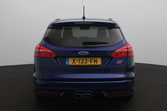 Ford Focus (2018) thumbnail 6