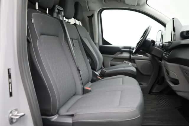 Ford Transit Custom (2024) thumbnail 30