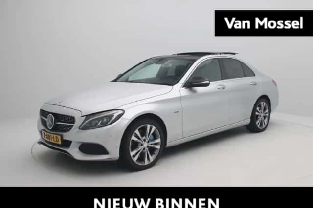 Mercedes-Benz C-Klasse (2017) thumbnail 1