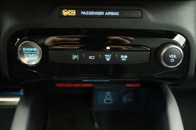 Ford Kuga (2026) thumbnail 10