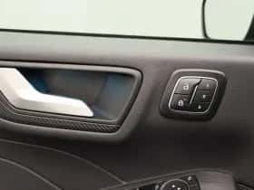 Ford Kuga thumbnail 25