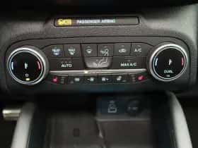 Ford Kuga thumbnail 11