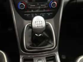 Ford Kuga thumbnail 12