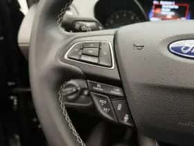 Ford Kuga thumbnail 25