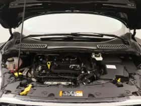 Ford Kuga thumbnail 33