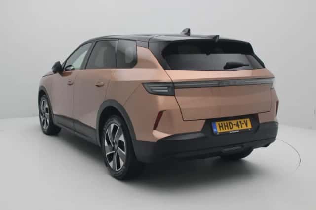 Opel Grandland (2025) thumbnail 2