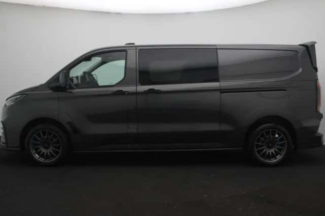 Ford E-Transit (2026) thumbnail 4