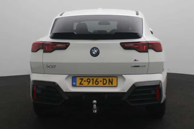 BMW X2 (2024) thumbnail 6