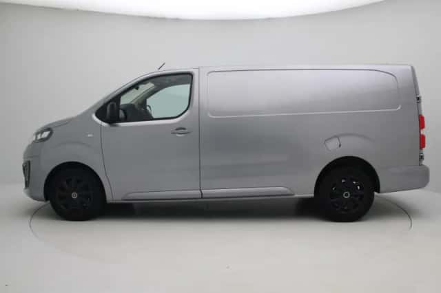 Opel Vivaro (2024) thumbnail 4