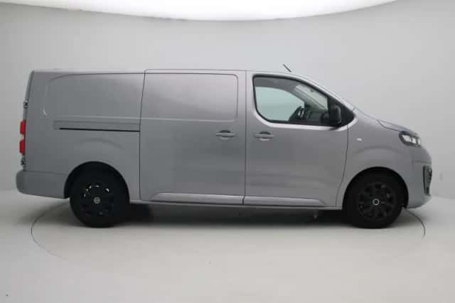 Opel Vivaro (2024) thumbnail 6