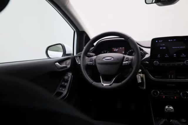 Ford Fiesta (2023) thumbnail 11
