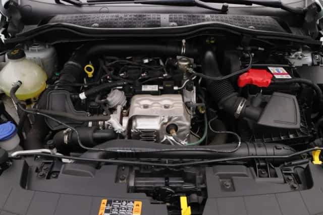 Ford Fiesta (2023) thumbnail 32