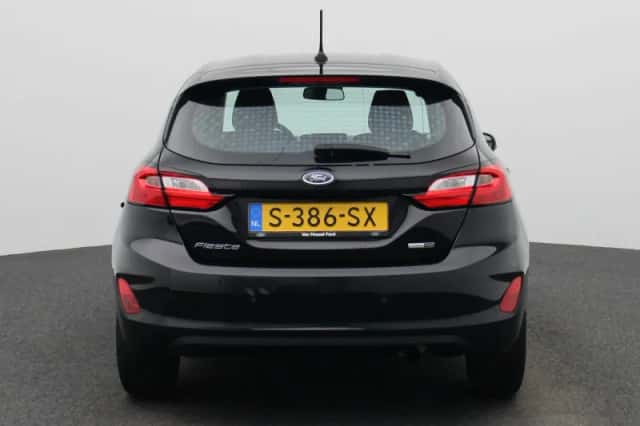 Ford Fiesta (2023) thumbnail 6
