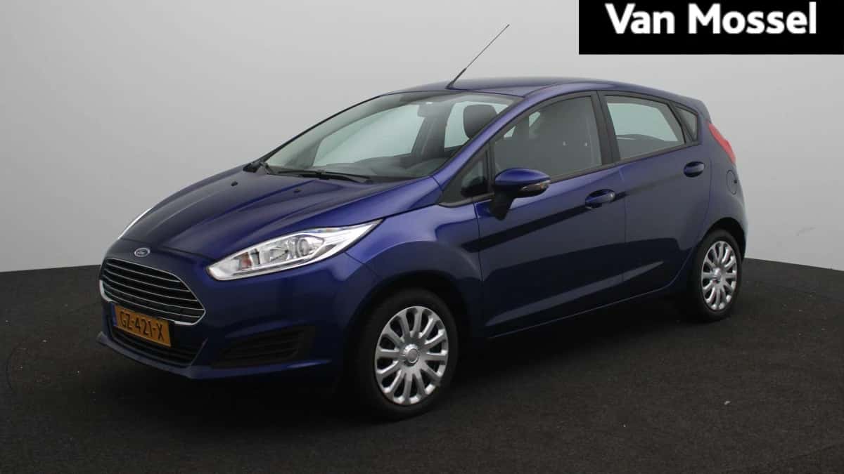 Ford Fiesta — foto 1