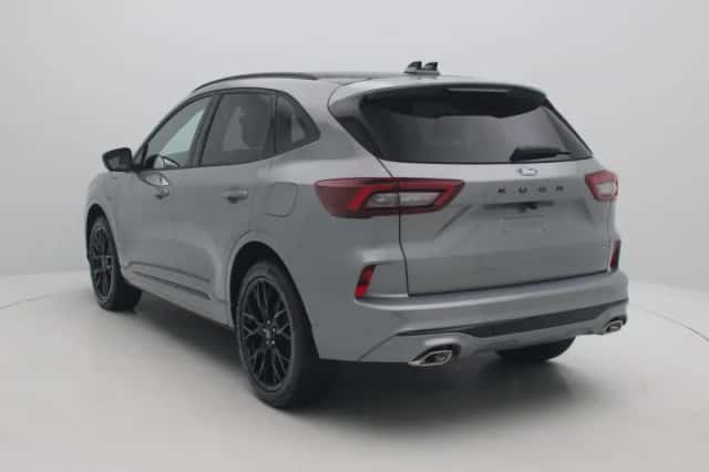 Ford Kuga (2026) thumbnail 2