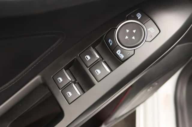 Ford Focus (2019) thumbnail 29