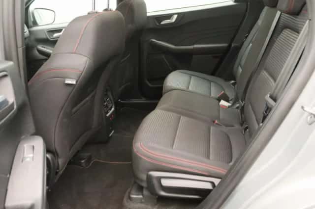 Ford Kuga (2023) thumbnail 14