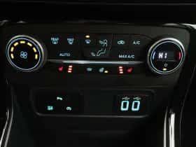 Ford EcoSport (2018) thumbnail 10