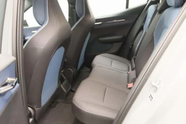 Volvo EX30 (2024) thumbnail 11