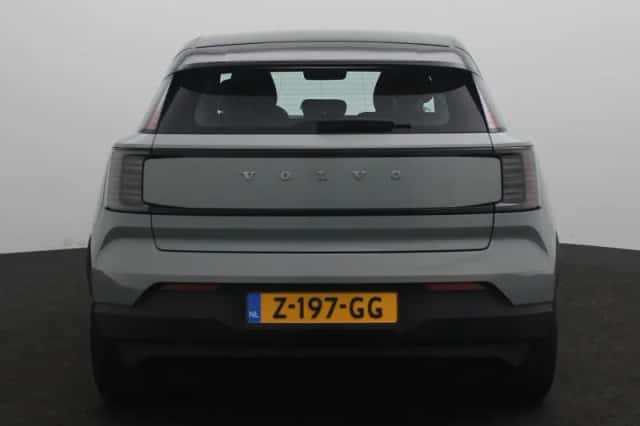 Volvo EX30 (2024) thumbnail 5