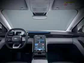 Ford Explorer thumbnail 7