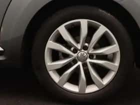 Volkswagen Beetle thumbnail 16