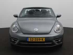 Volkswagen Beetle thumbnail 3