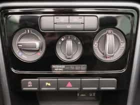 Volkswagen Beetle thumbnail 10