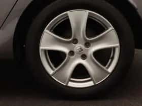 Renault Clio thumbnail 17