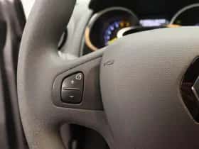 Renault Clio thumbnail 19