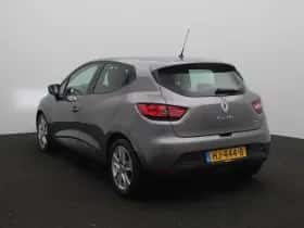 Renault Clio thumbnail 3