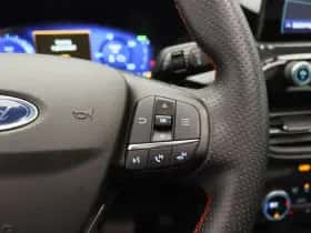 Ford Kuga thumbnail 23