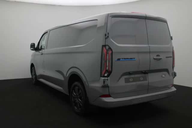 Ford E-Transit (2025) thumbnail 2