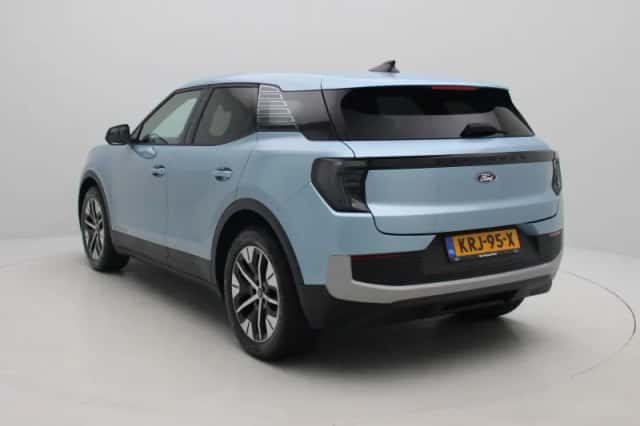 Ford Explorer (2026) thumbnail 2