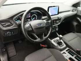 Ford Focus thumbnail 23