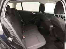 Ford Focus thumbnail 25